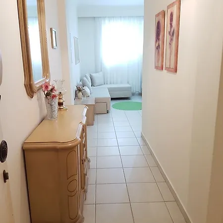 Anna Apartment